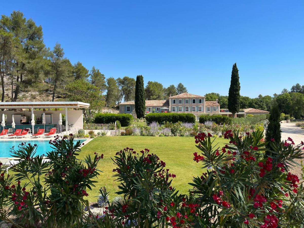 Hotel Domaine De Valmouriane Saint-Rémy-de-Provence Exterior foto